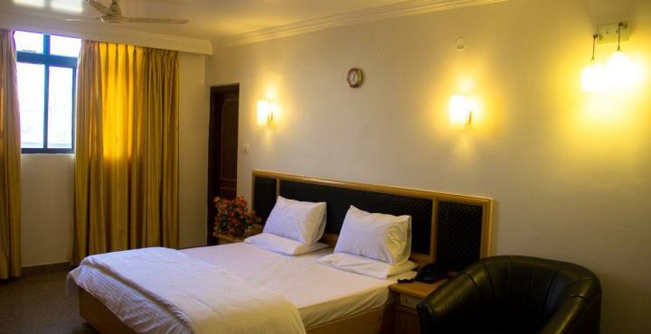 Oyo 539 Hotel Pearl Inn 벵갈루루 외부 사진