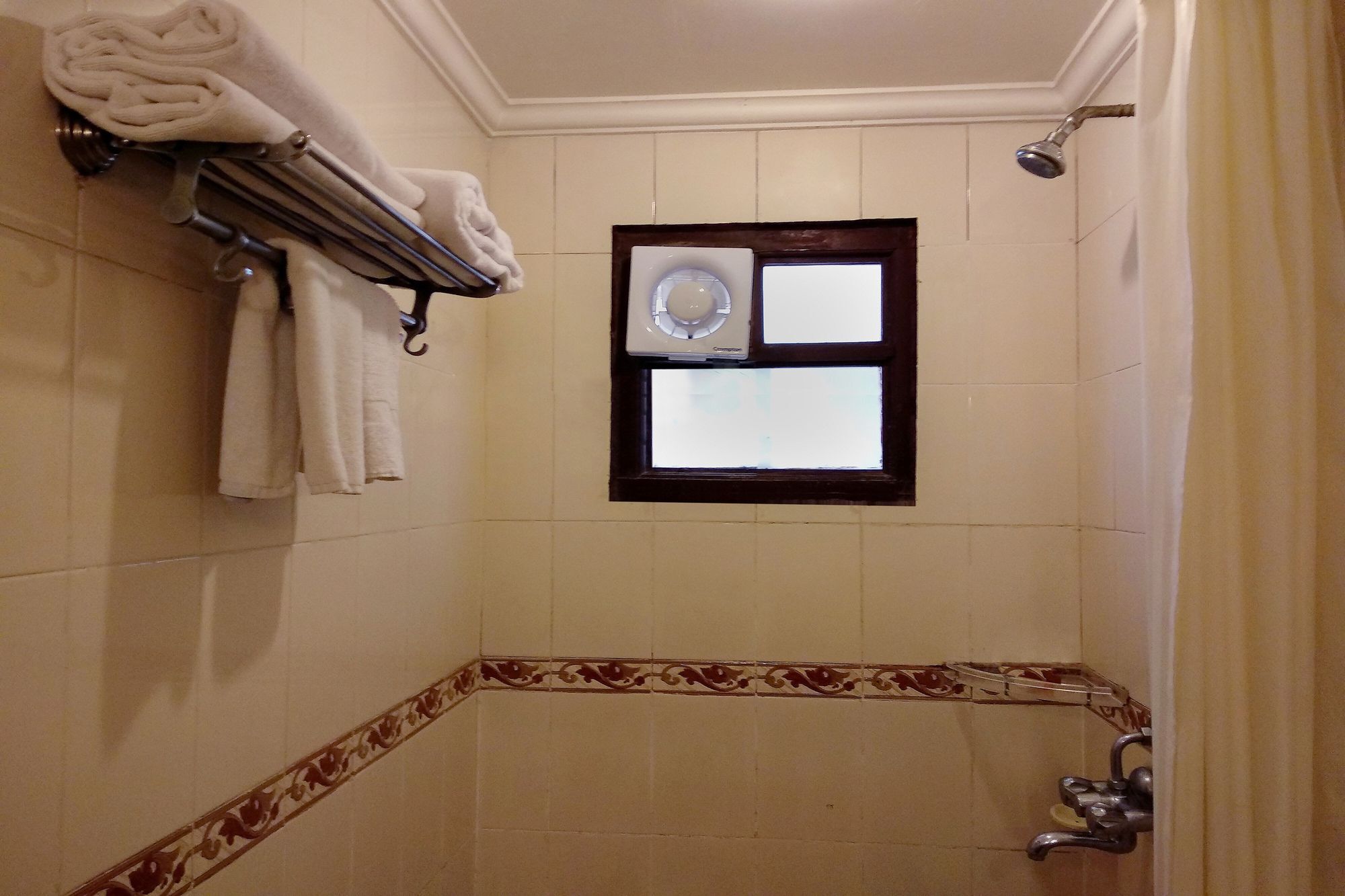 Oyo 539 Hotel Pearl Inn 벵갈루루 외부 사진